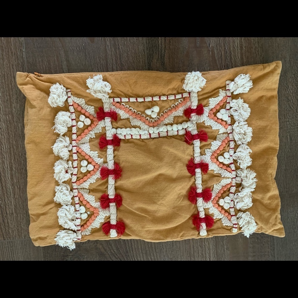Pillow Case - Picture 5 of 8